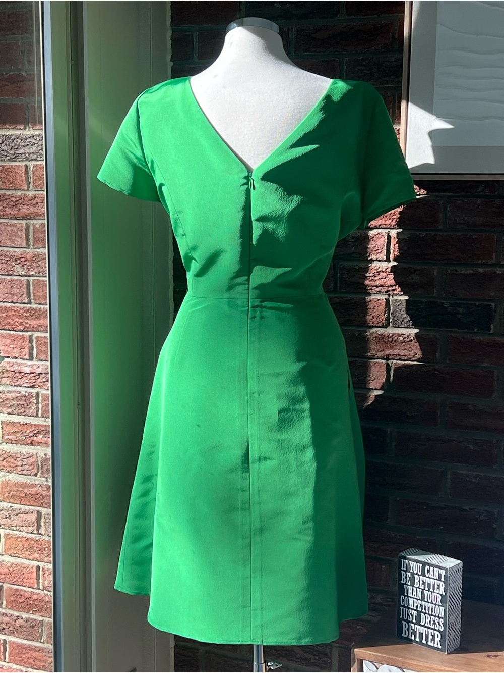 Carolina Herrera Chalet Bateau Neck Silk Faille Dress Size 14 NWT - Picture 7 of 10